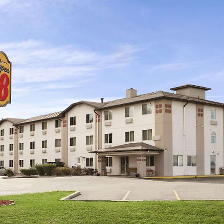 Super 8 By Wyndham Johnstown Hotel Exterior foto